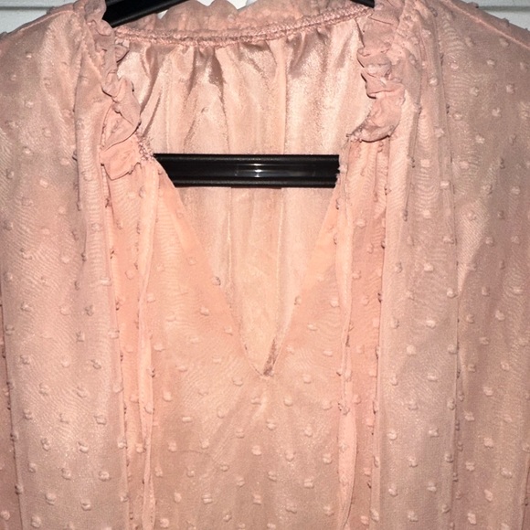 Women’s pink spring dress. Tie in the front. Never worn. - Picture 4 of 5